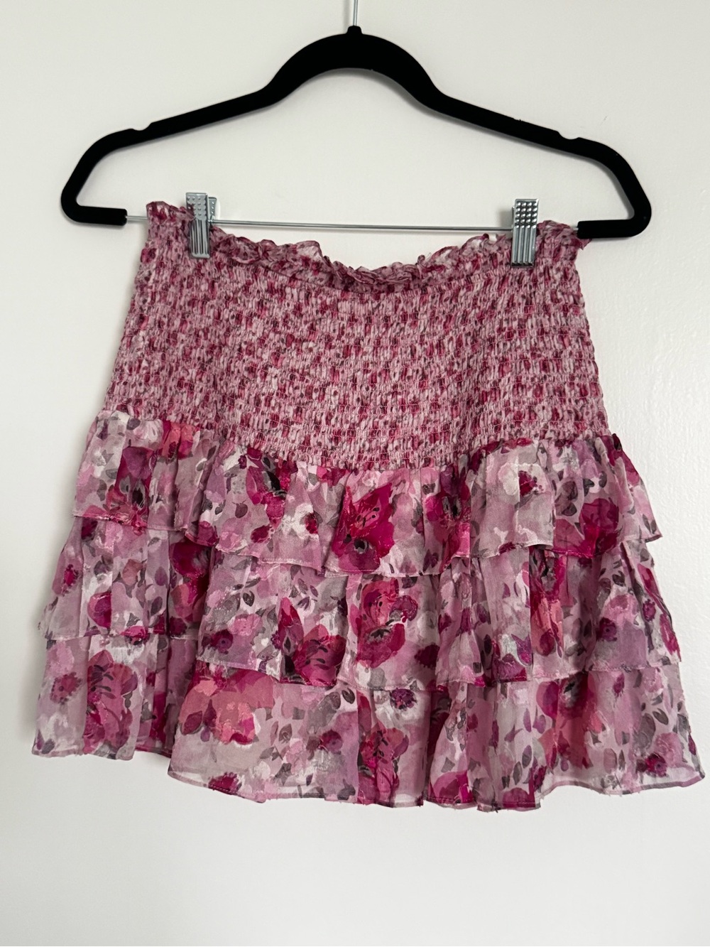 LoveShackFancy Pink Floral Tiered Ruffle Mini Skirt Smocked Waist Size Medium